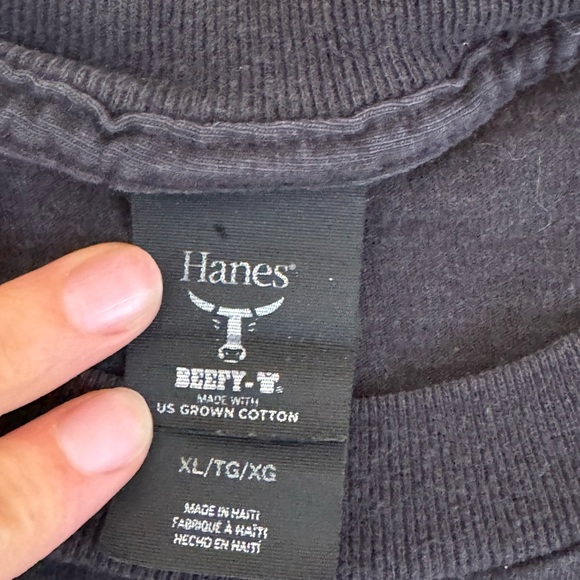 Hanes “Caution: May Start Talking About Cars” Graphic Tee - XL - Picture 6 of 7